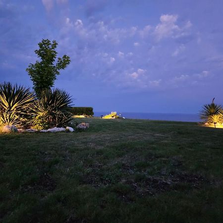Private Villa 102 With Heated Pool In Blacksearama Balchik Exterior foto