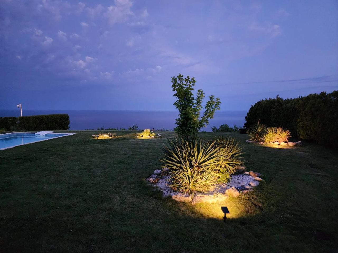 Private Villa 102 With Heated Pool In Blacksearama Balchik Exterior foto