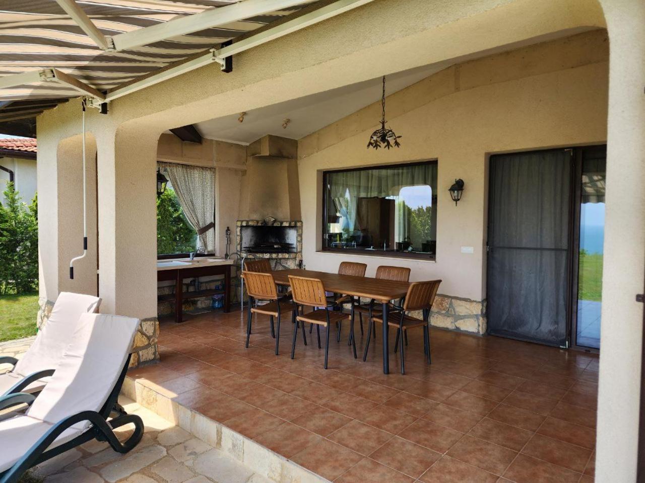 Private Villa 102 With Heated Pool In Blacksearama Balchik Exterior foto