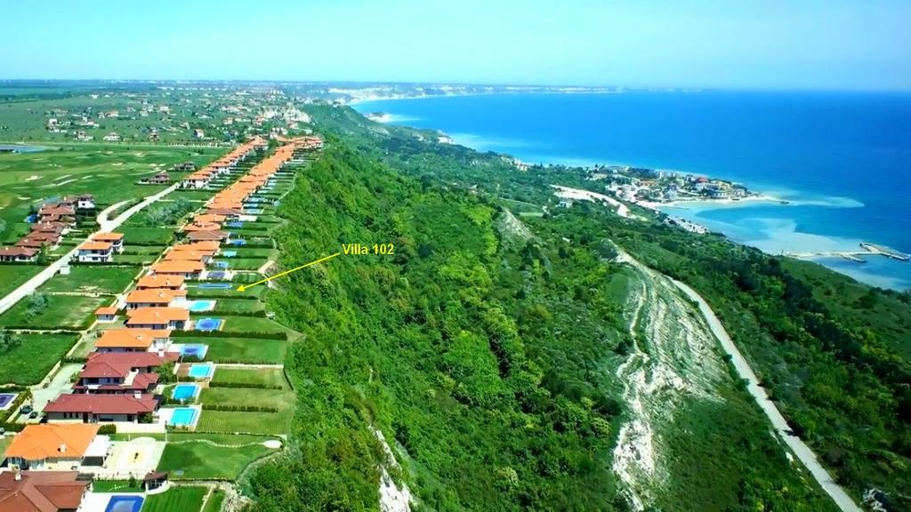 Private Villa 102 With Heated Pool In Blacksearama Balchik Exterior foto