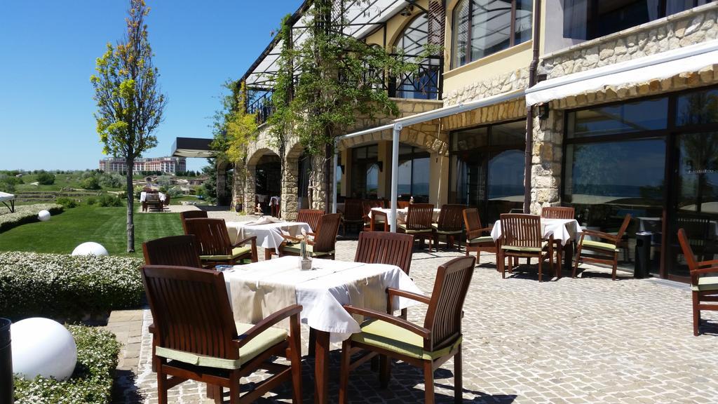 Private Villa 102 With Heated Pool In Blacksearama Balchik Exterior foto