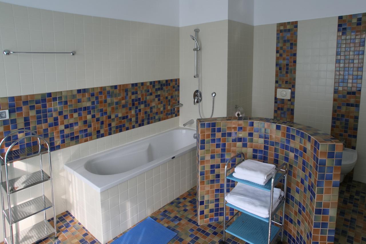Private Villa 102 With Heated Pool In Blacksearama Balchik Exterior foto